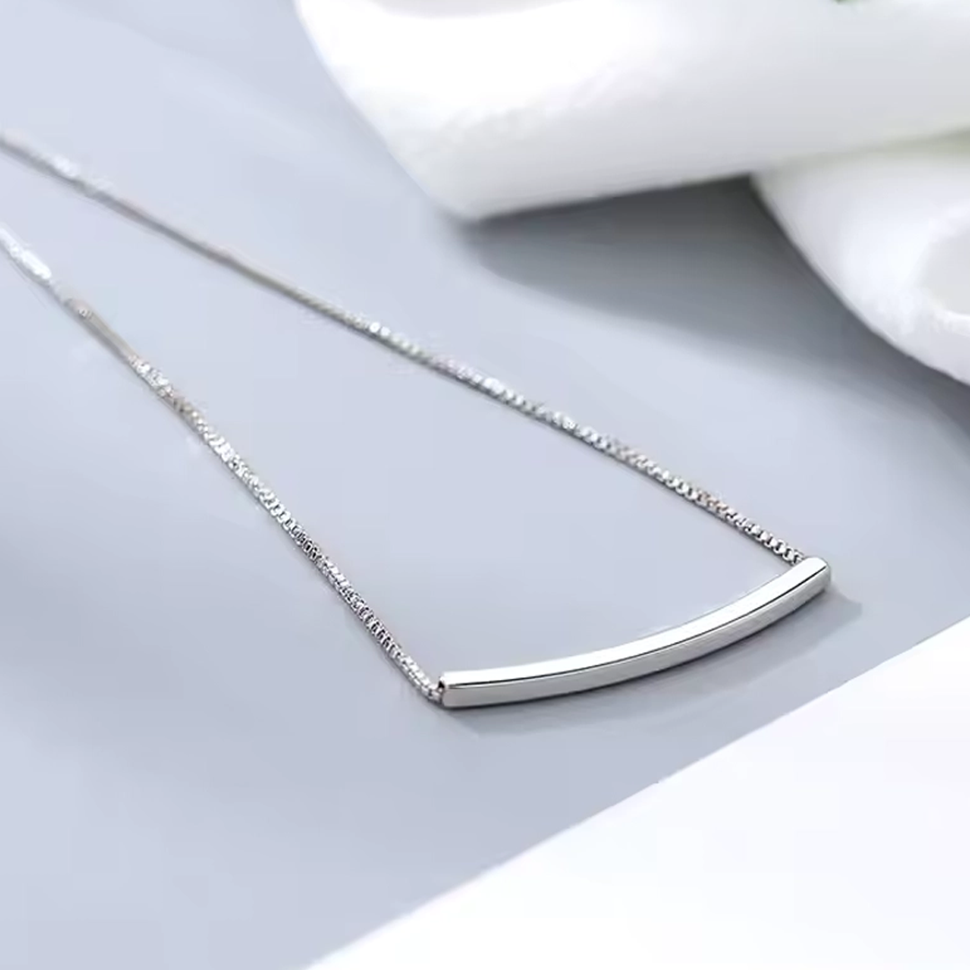 Rilave 925 Sterling Silver Curved Bar Necklace – Minimalist Box Chain